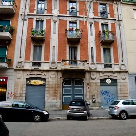 Splendido Trilocale Zona Isola Apartment