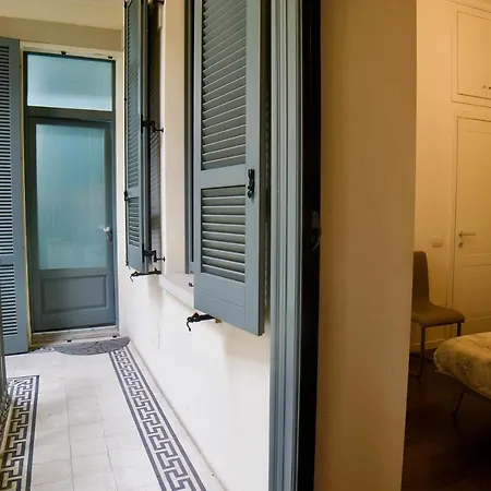 Apartment Splendido Trilocale Zona Isola *